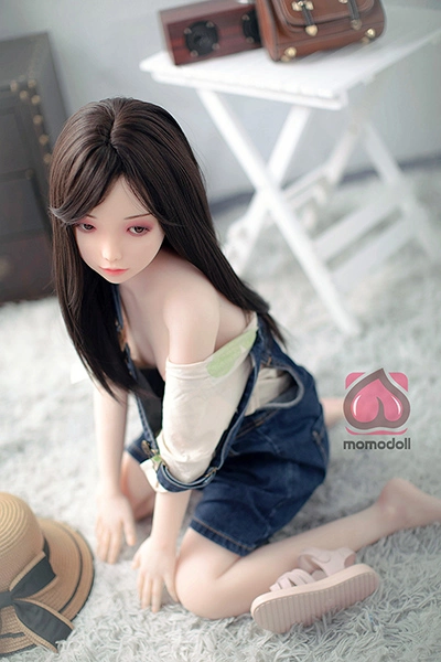 普乳ラブドール momo doll