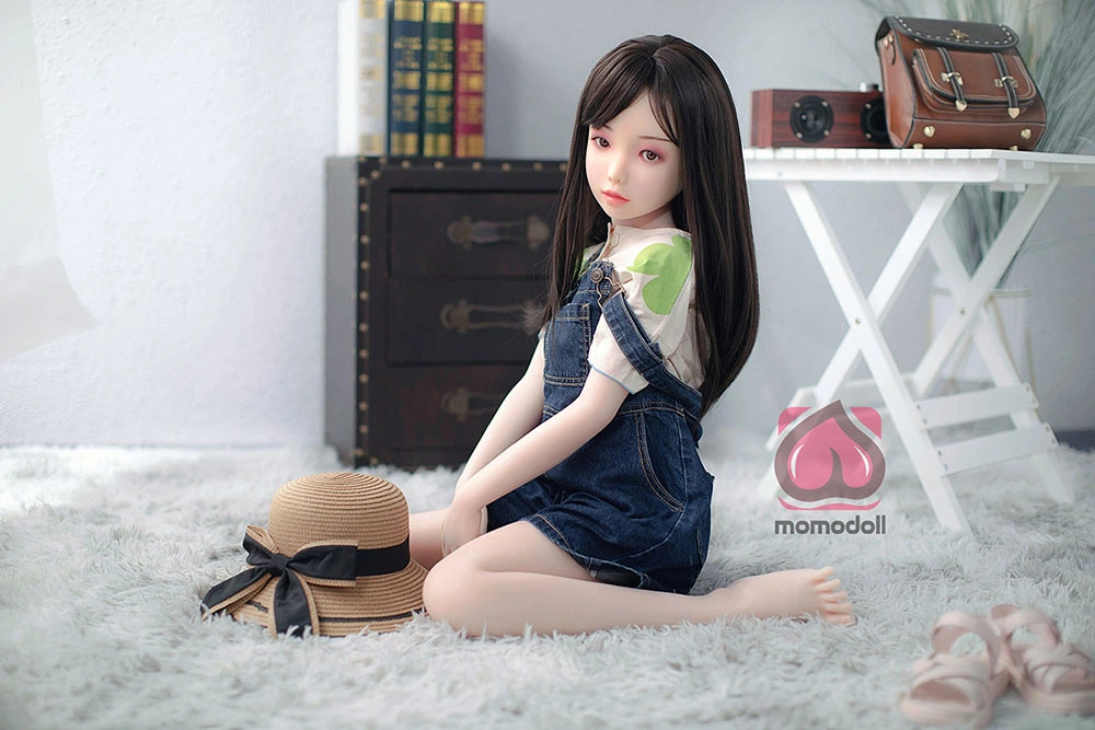 普乳ラブドール momo doll